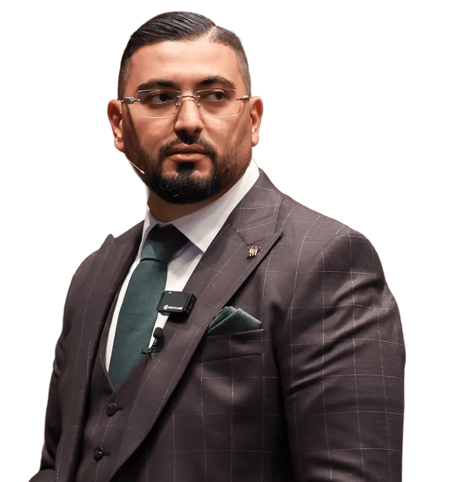 Soufian El Morabiti auf der Bühne